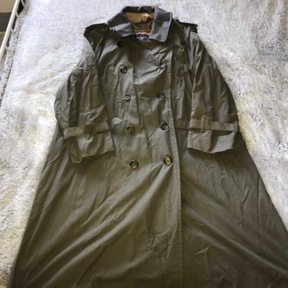 Vintage Mens Burberry Trench Coat
